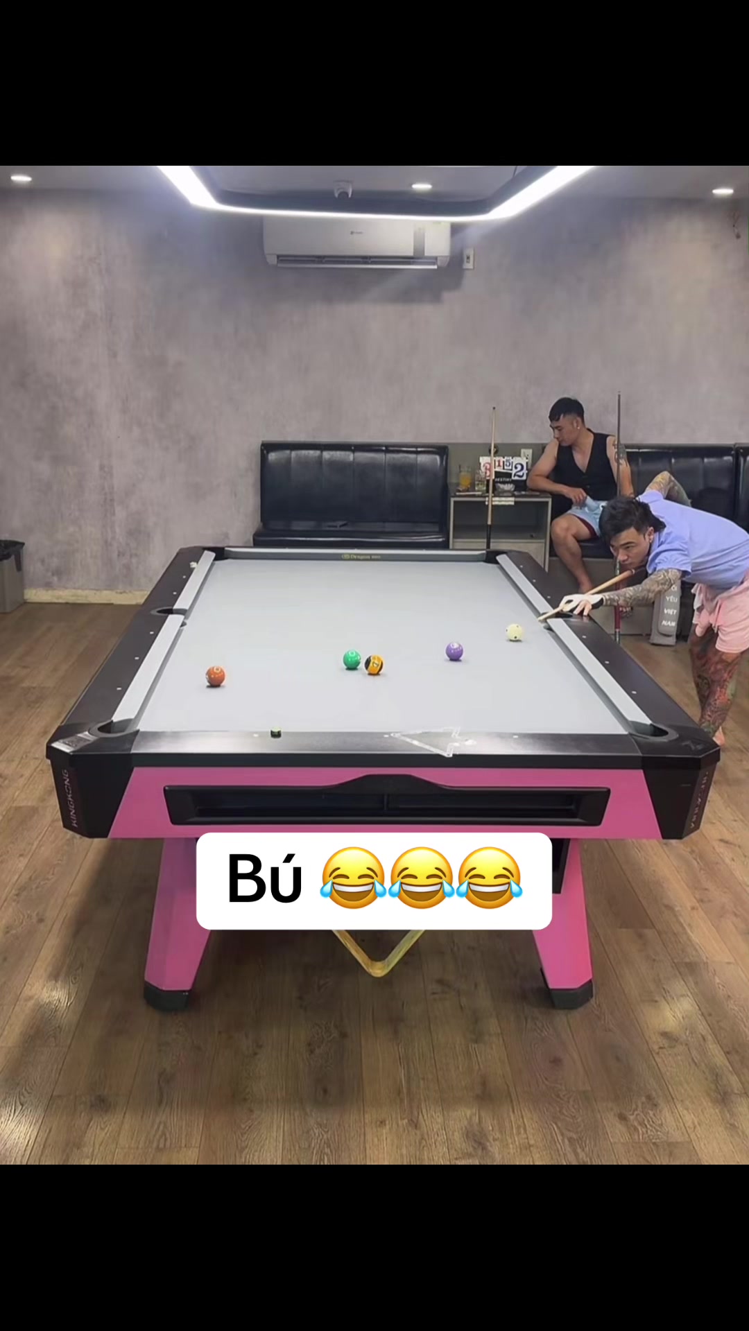@H&agrave;i bi l&aacute;t
