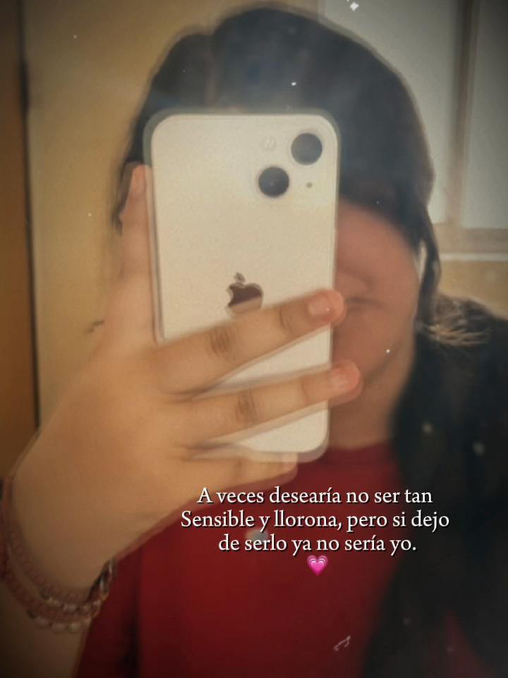 @adri_avila00