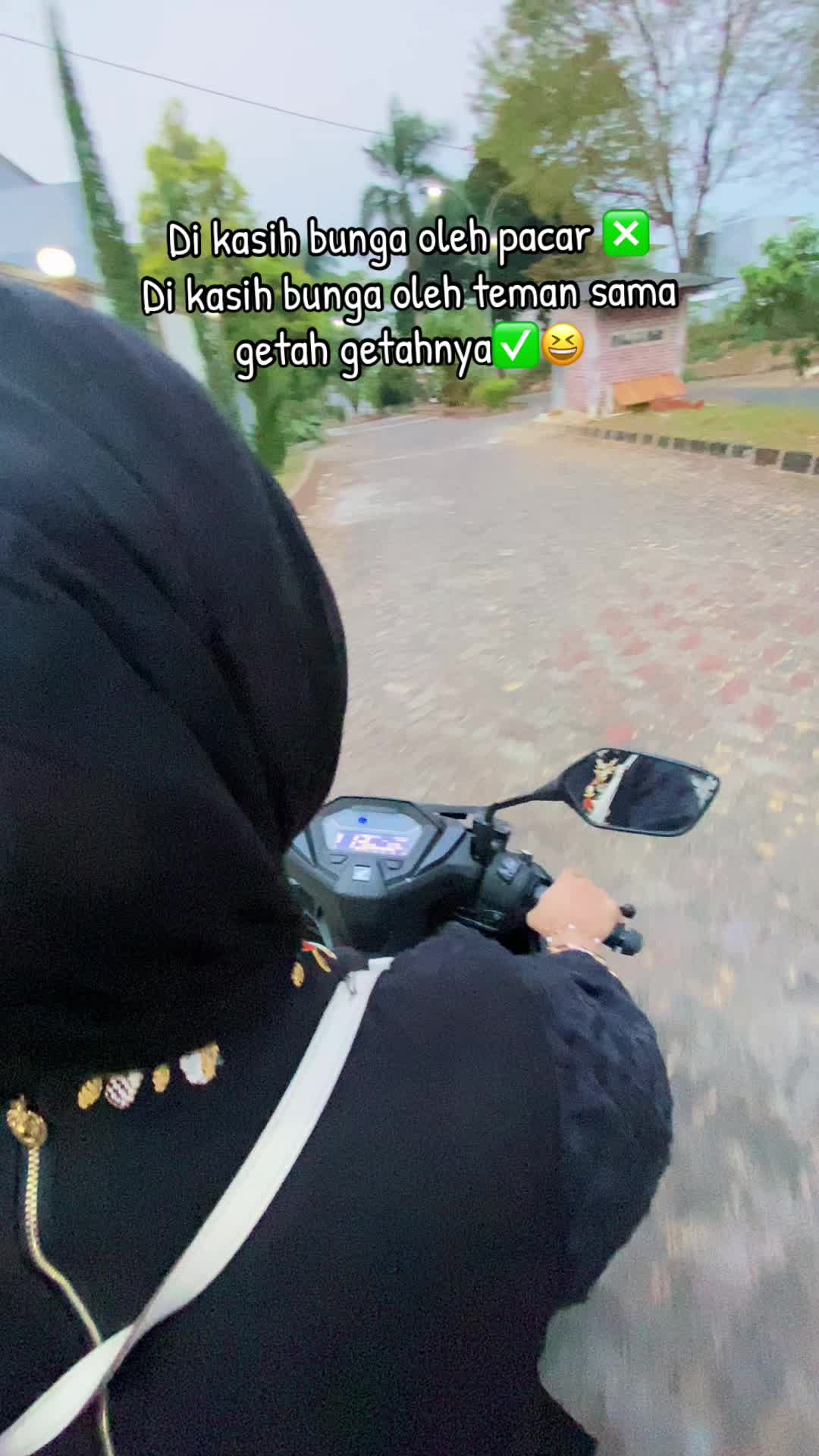 @PitsAjh5