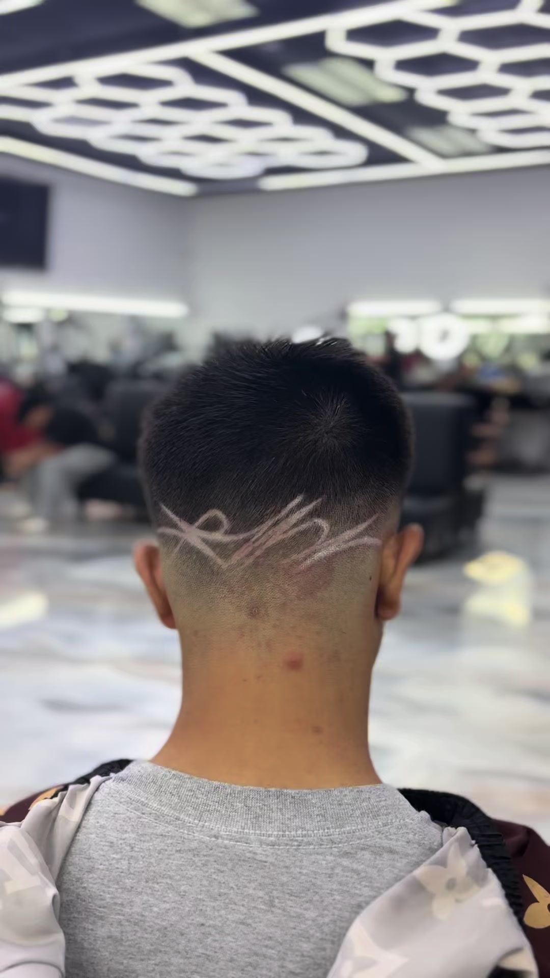 @Juan_cuts2552