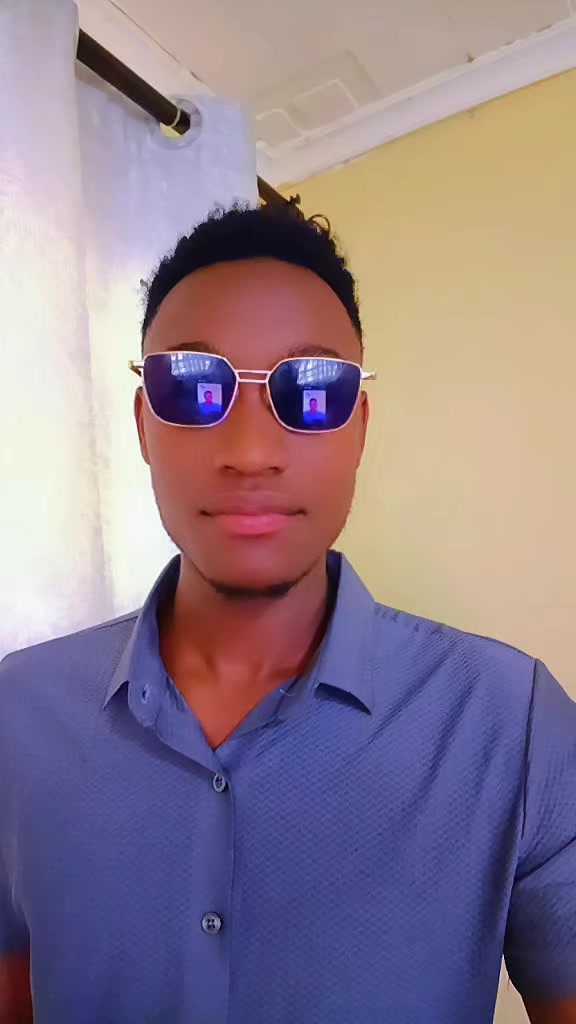 @Denoe&reg;️