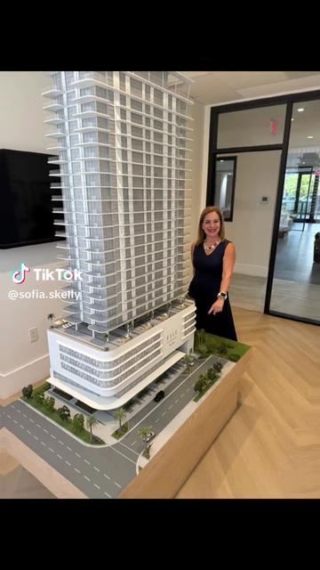 @๐
ฃ๐
๐
๐
ข๐
๐
๐
๐
ข REALESTATEFL
