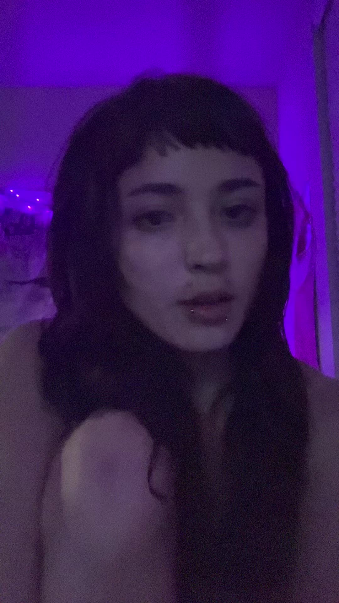 @vviviennnnn
