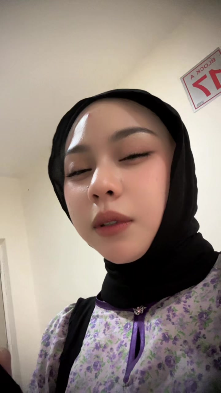 @Ziraa_