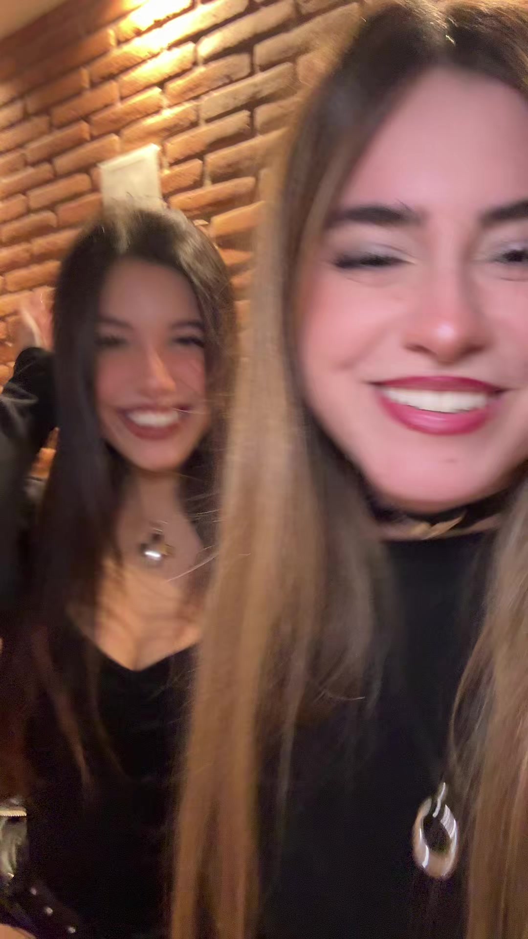 @pili nu&ntilde;ez ☾