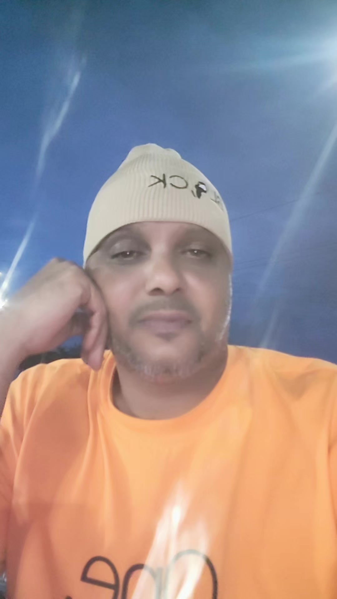 @Arif. Aziz. Khan🇹🇿