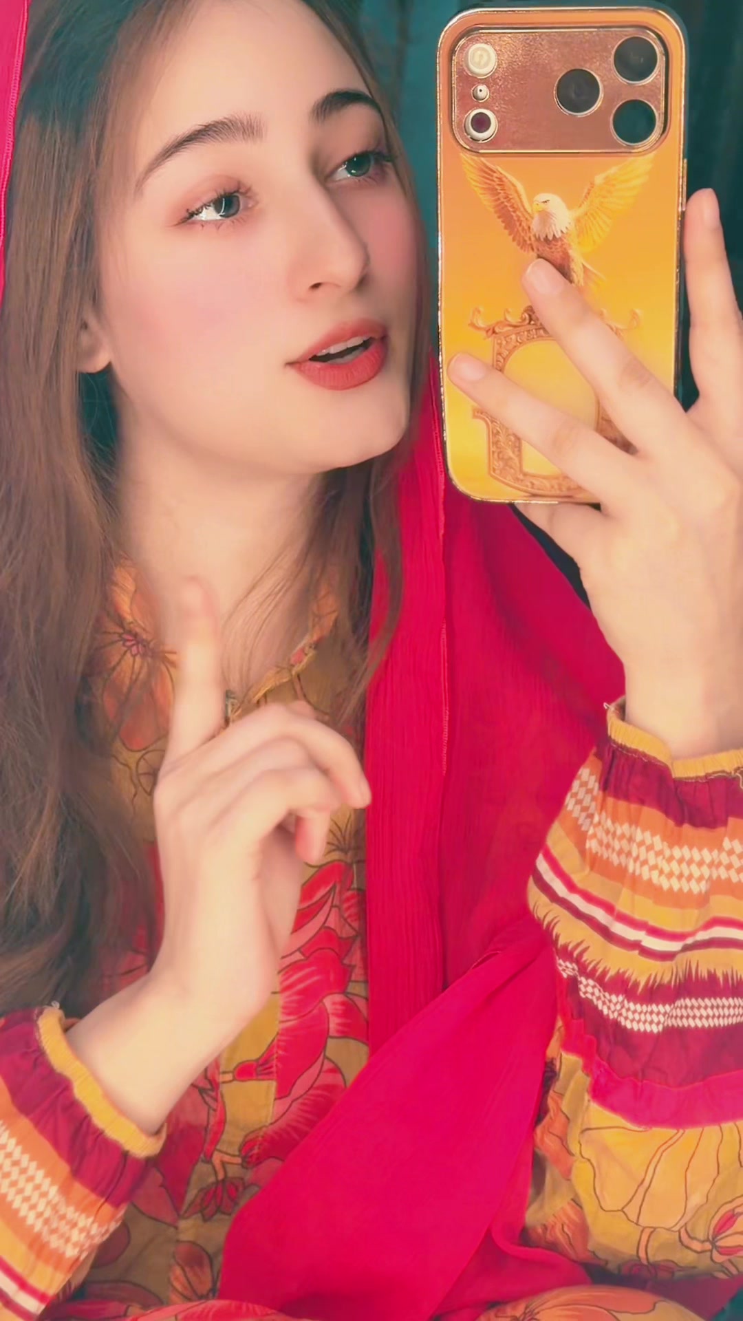 @🦋Ghezal Nazari4. 👑