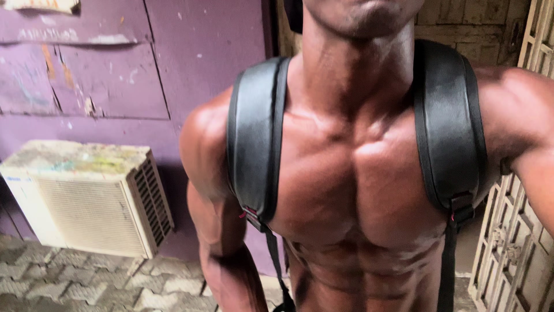 @blackgarou_