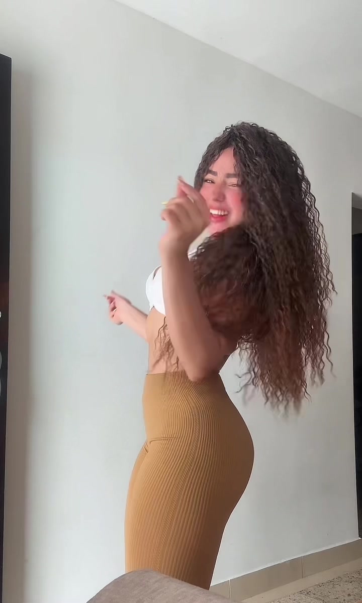 @Valentina