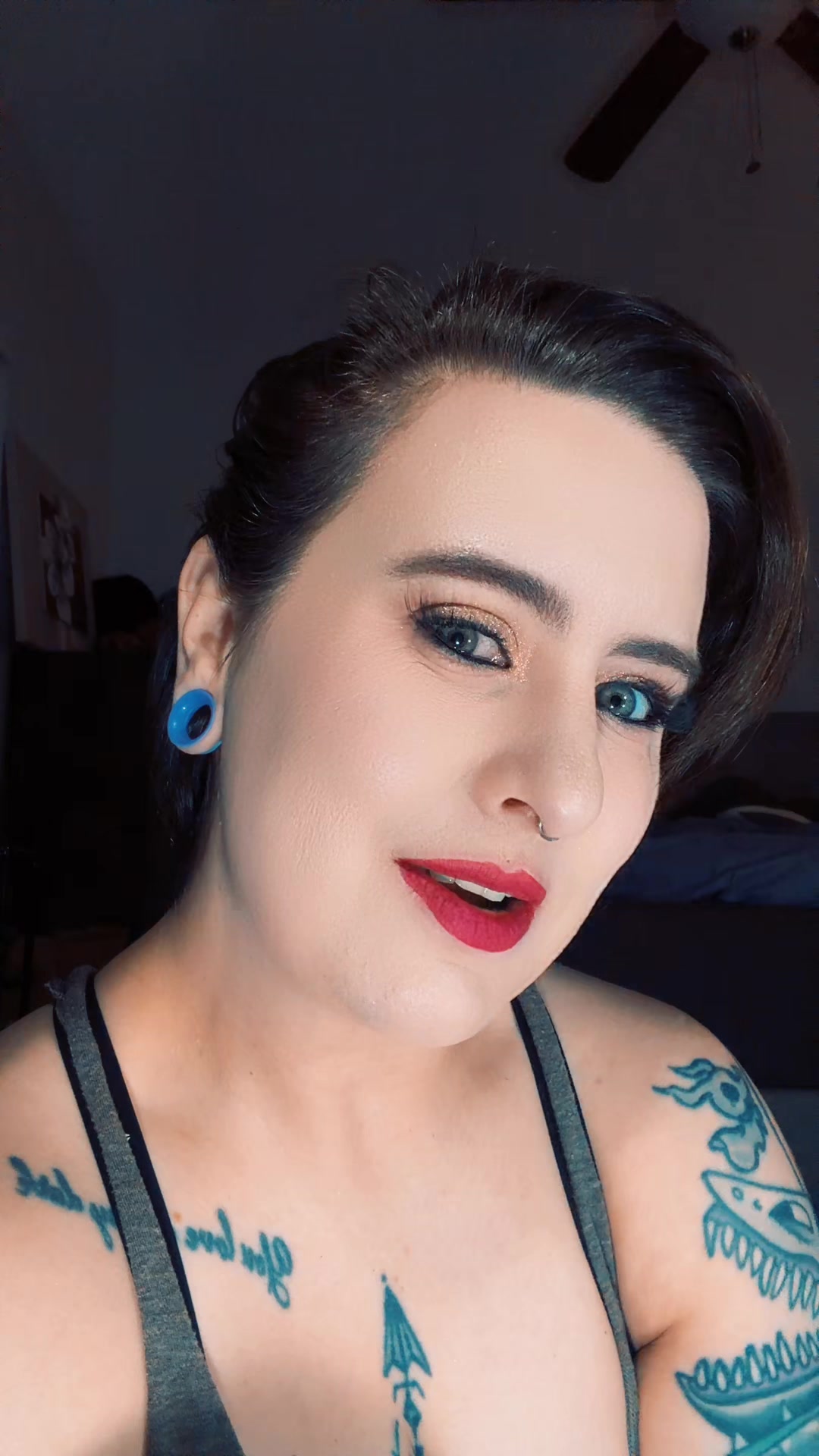 @GlamHarley