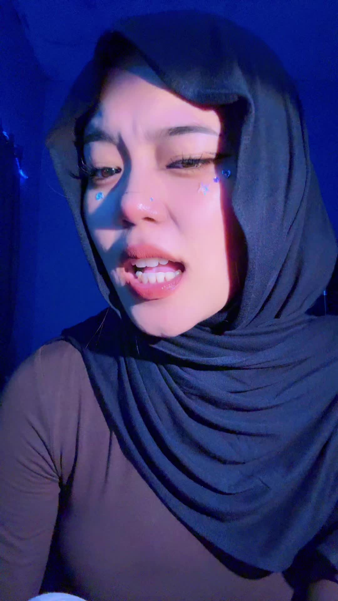 @Ayang