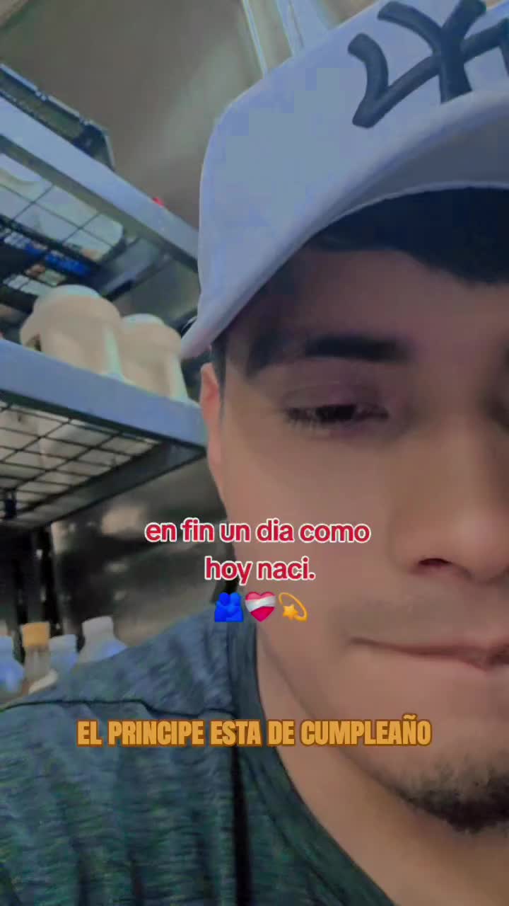 @charly.🦦