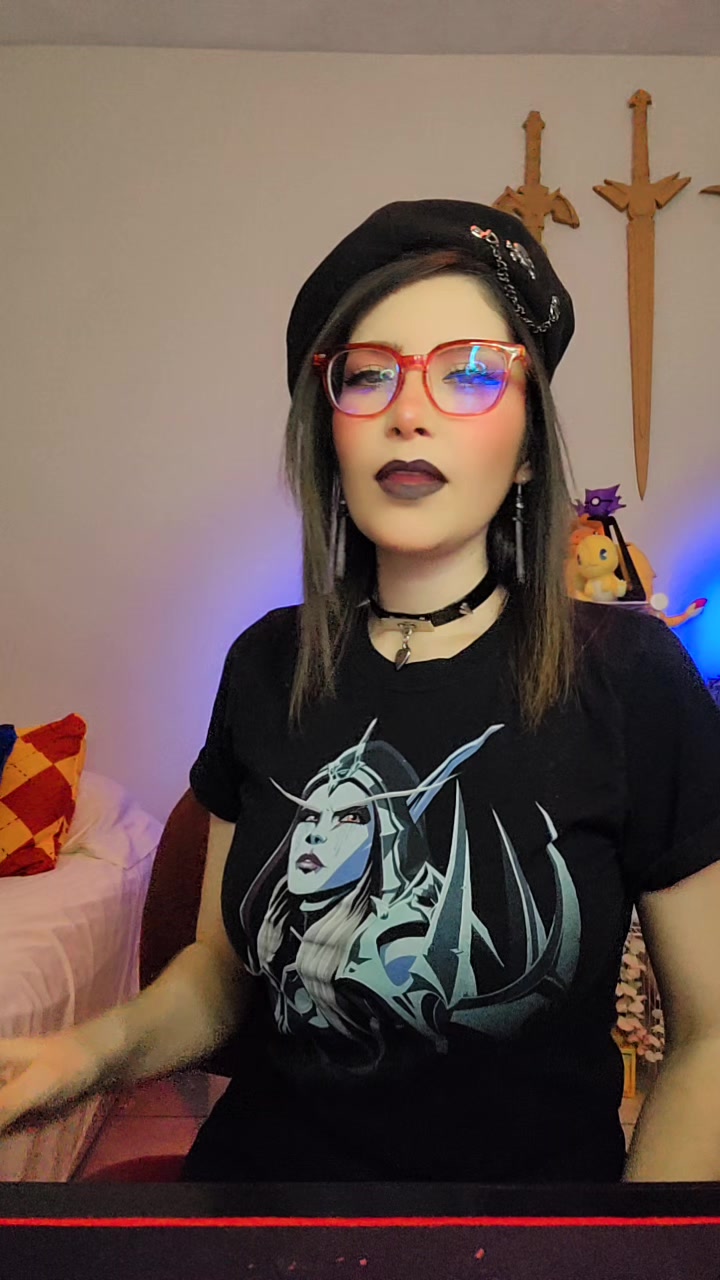 @Karificent