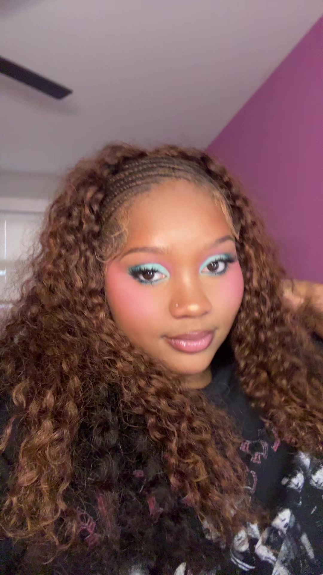 @Makeup By Vonn