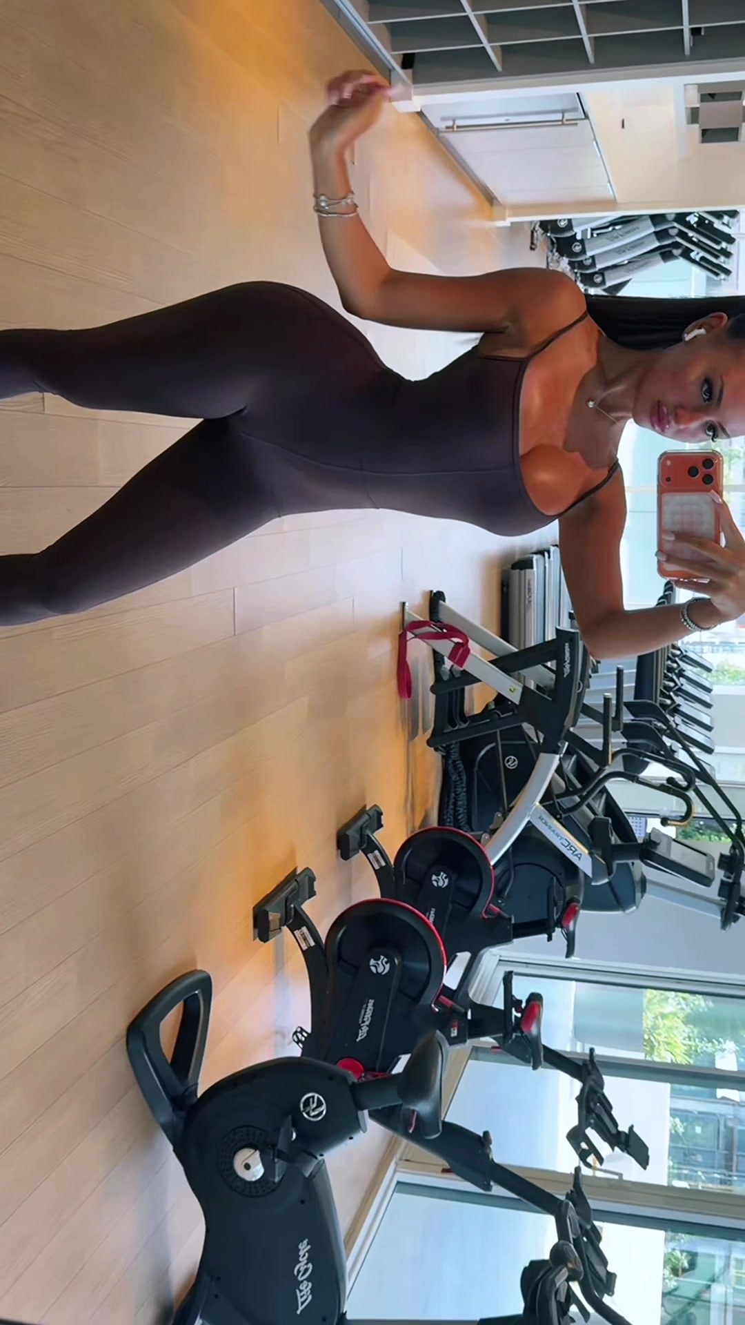 @lilliakward