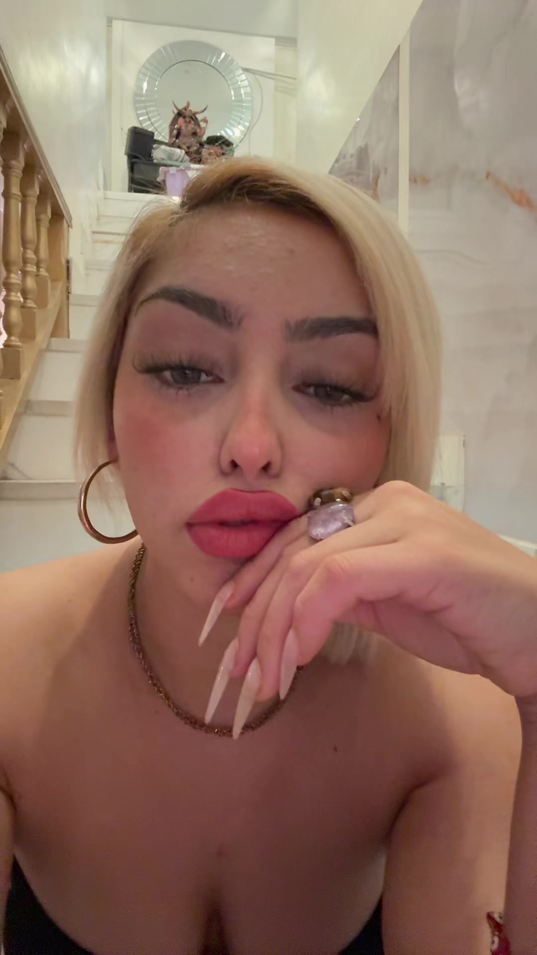 @rubia.sg