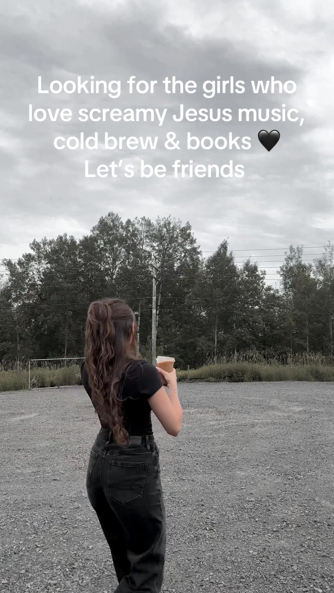 @Arianne 🥀♟️