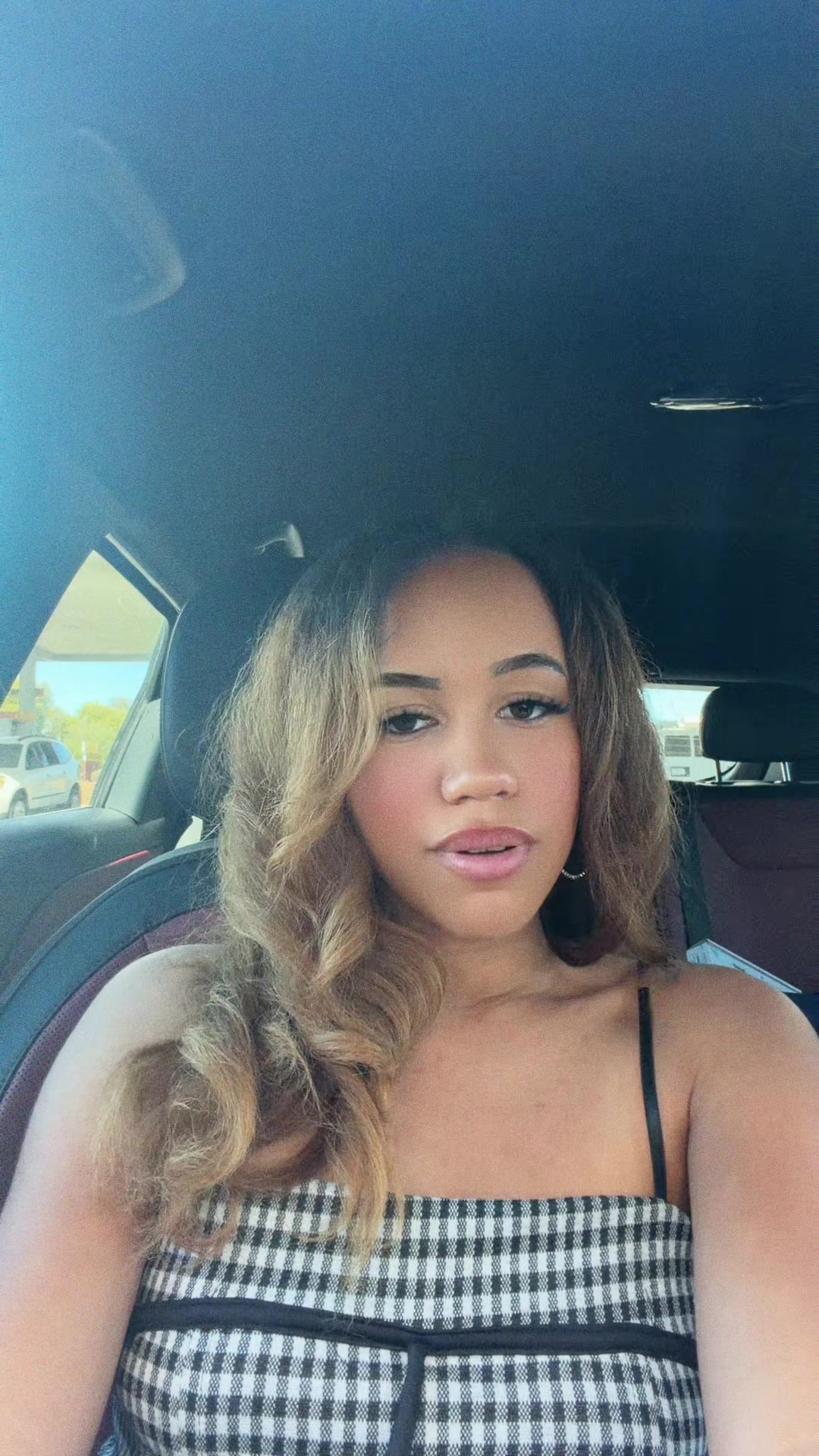 @Nique 🥰🖤