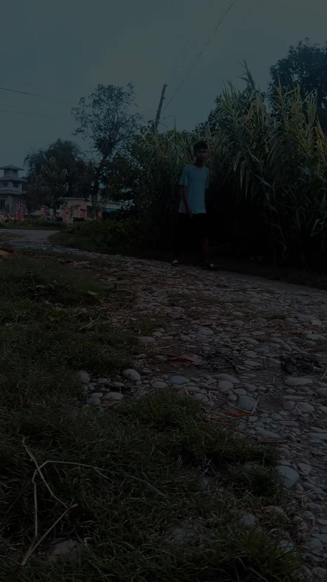 @अमित थारु 🇳🇵♥️💐