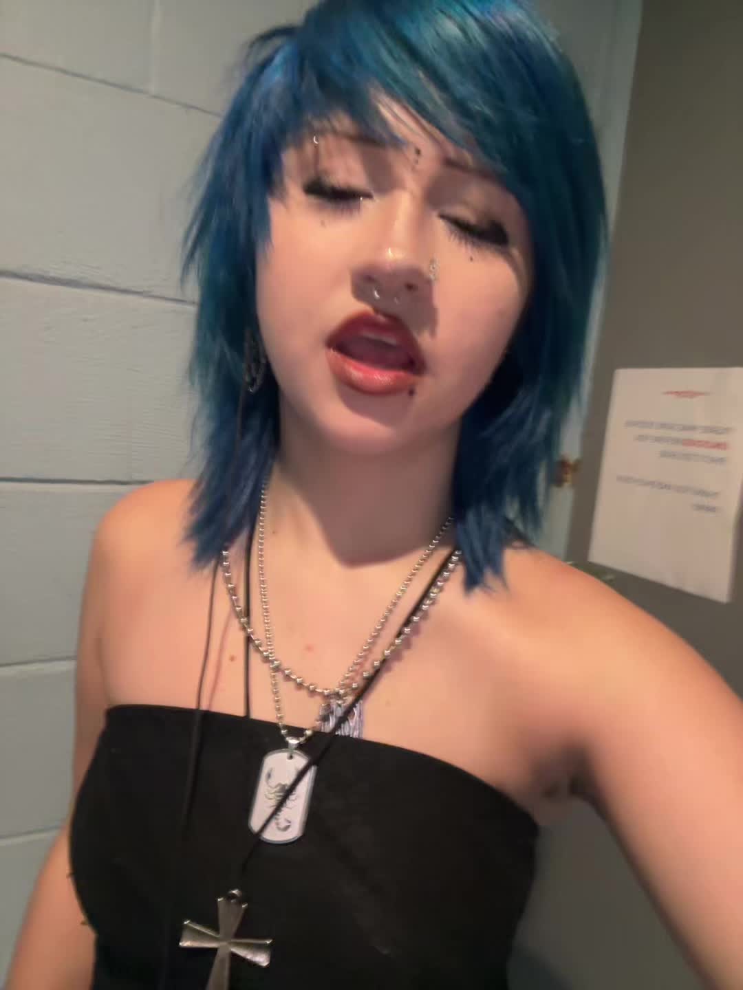 @DreadfulDiamond