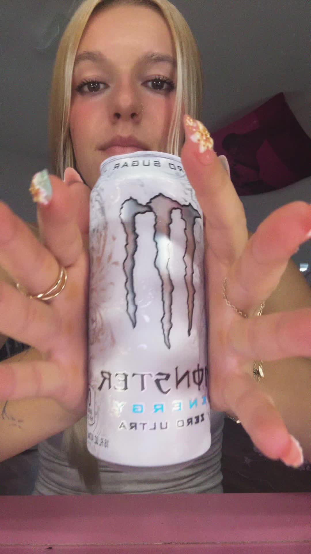 @heyitscoco420