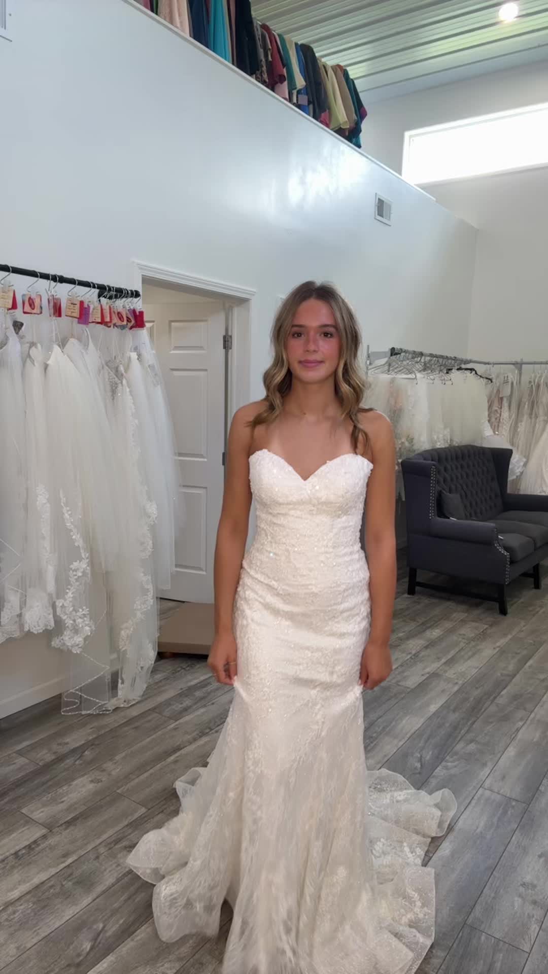 @House Of Fashions