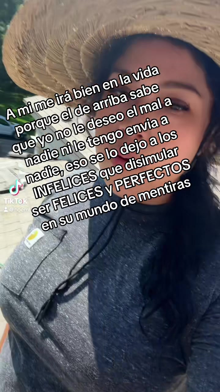 @Noemy