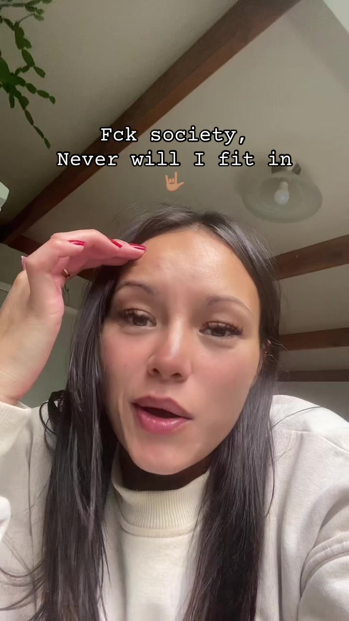 @Naya 🦋