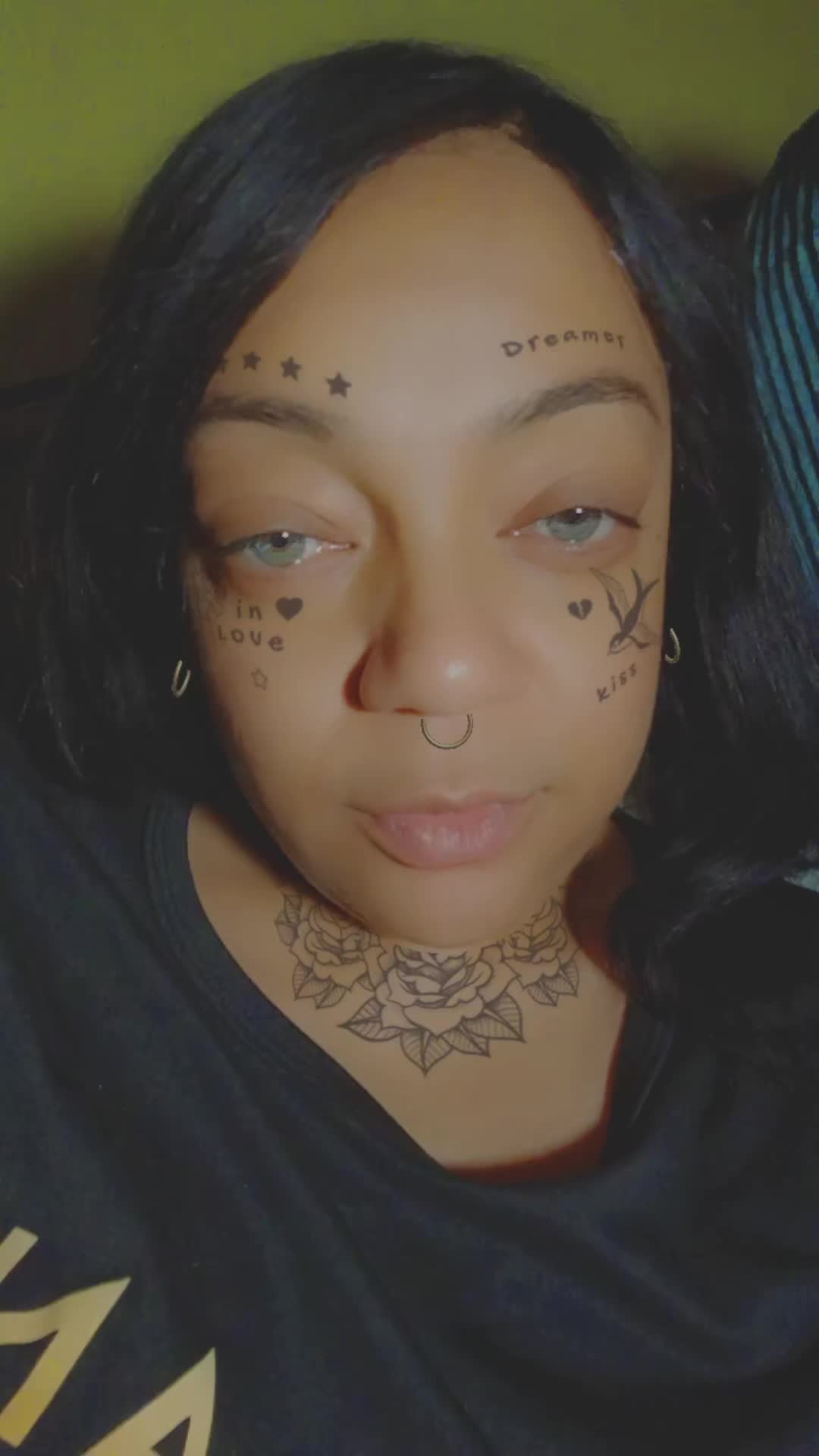 @THE NIKKIEGREENEYEZ COLLECTION