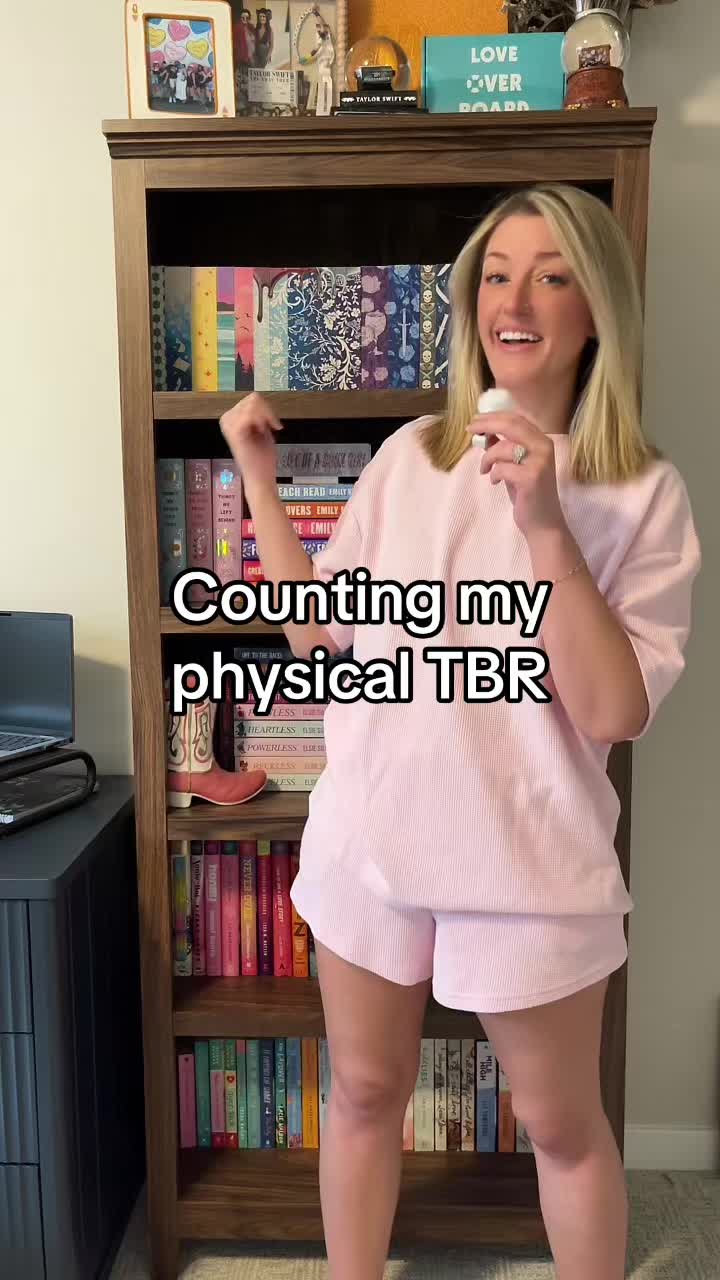 @kels | booktok📚✨