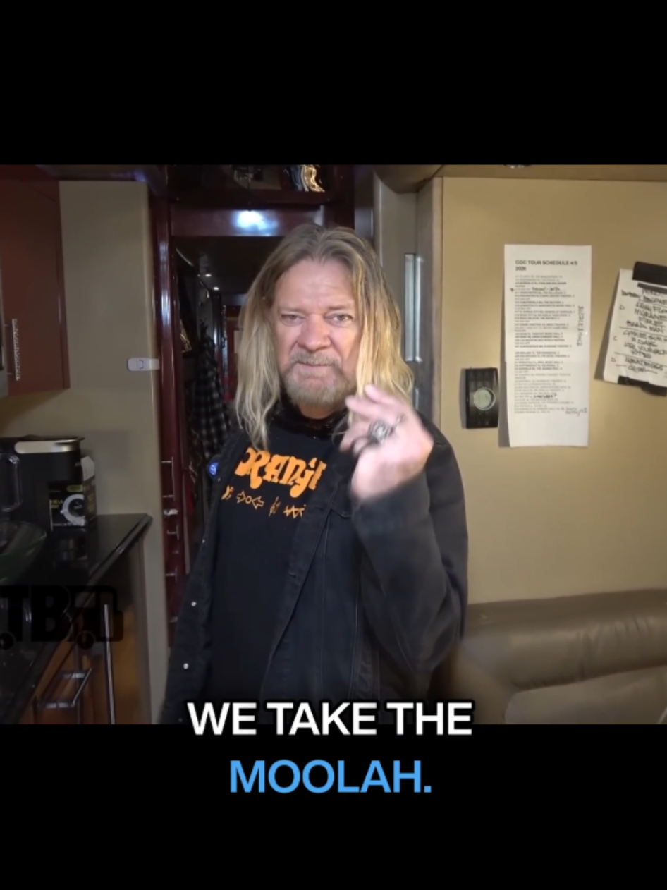 @Digital Tour Bus