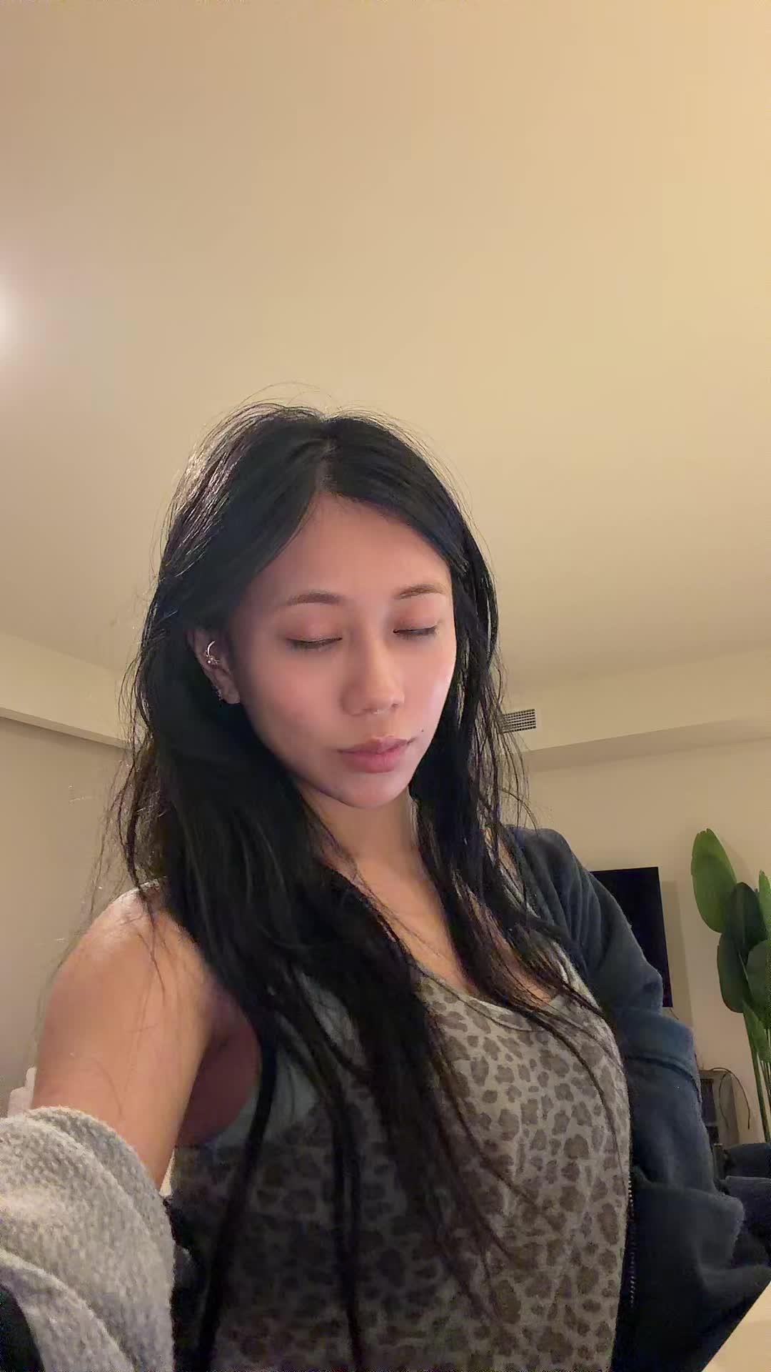 @Rach3l