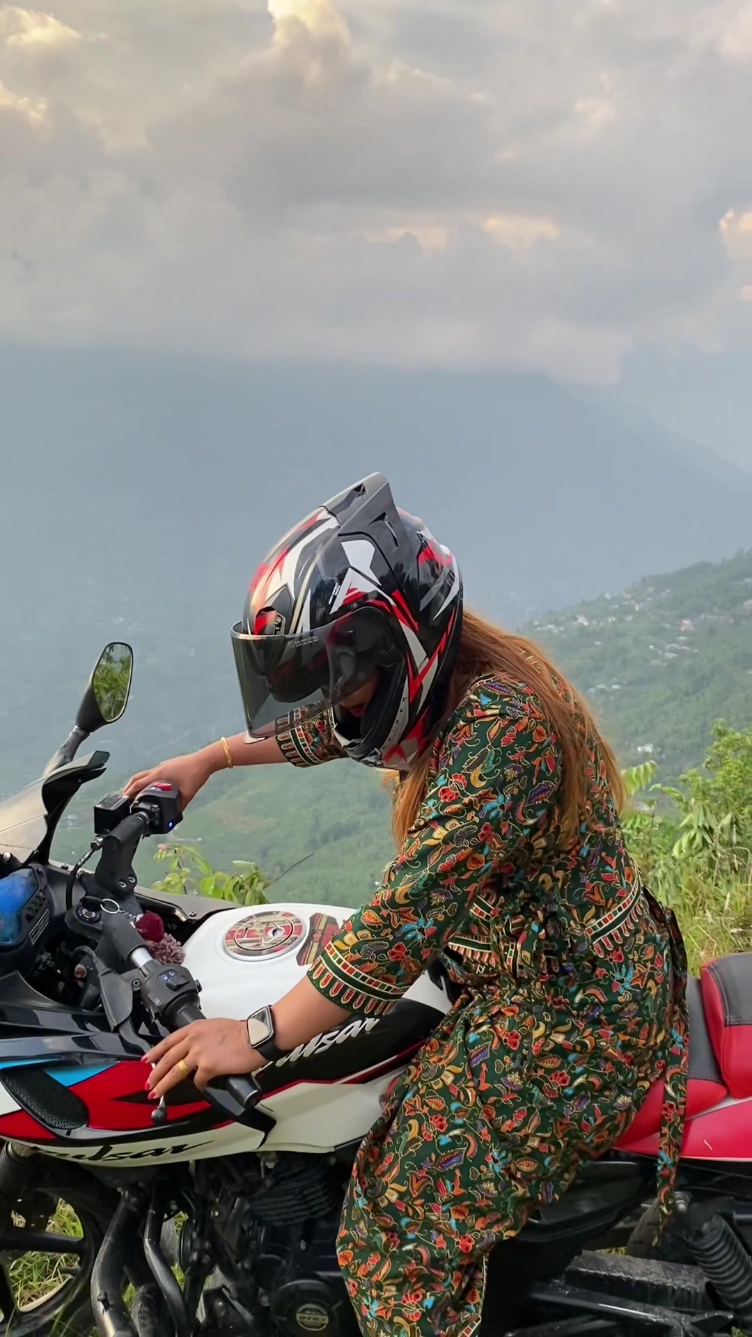 @Sanjita Tamang🦋