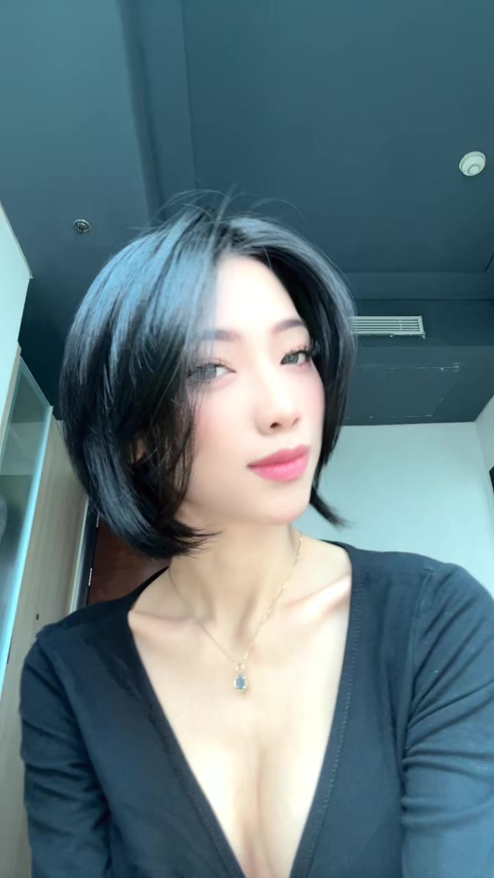 @vallenciiaa