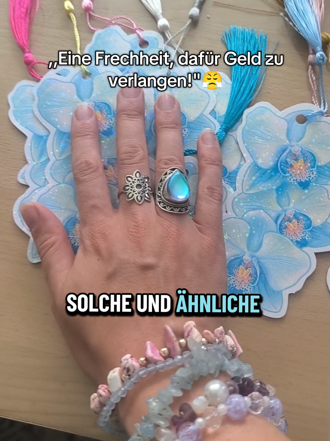 @juliaxkuli