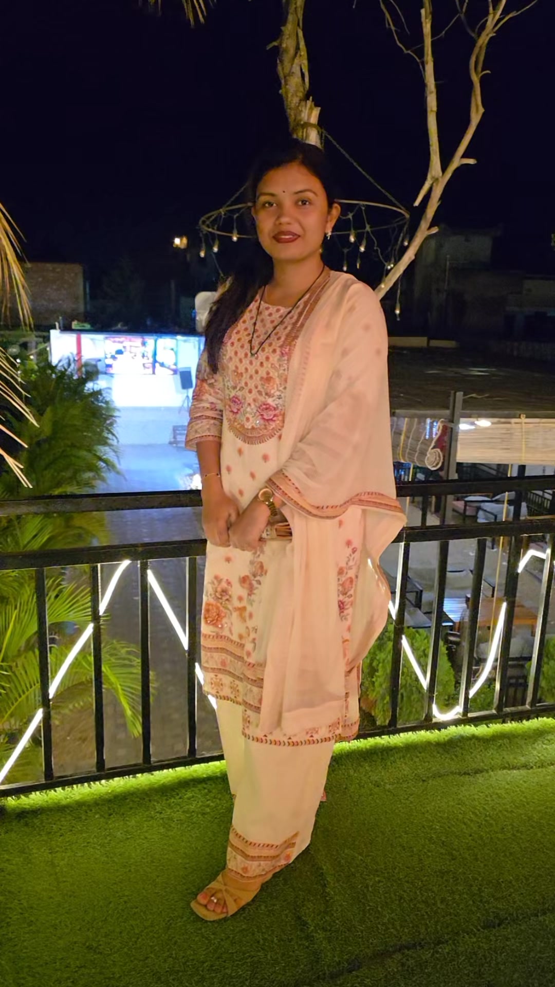 @RIYA BISUNKE