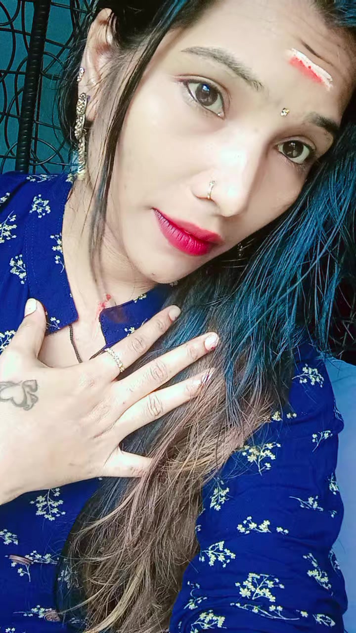 @Kerala 👑 Queen