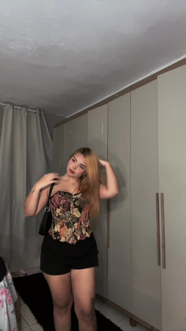 @Layenne Barreto