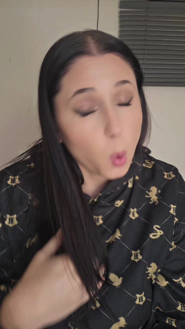@Nadia Bratk&eacute;