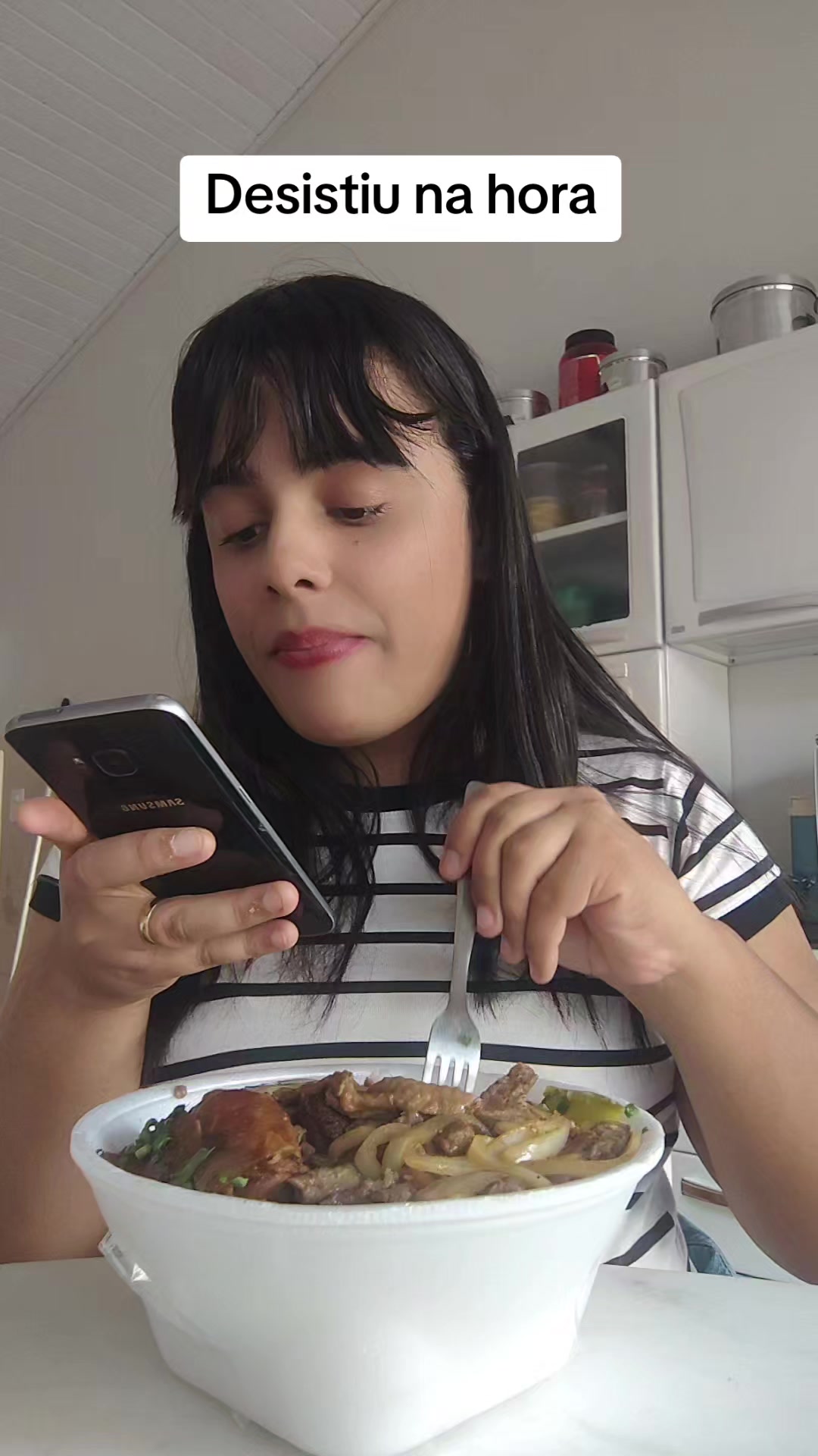 @La&iacute;s Roberta