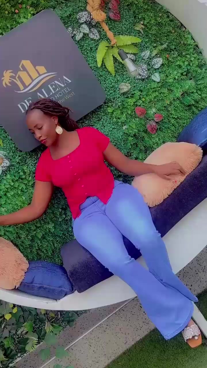 @Mariana07