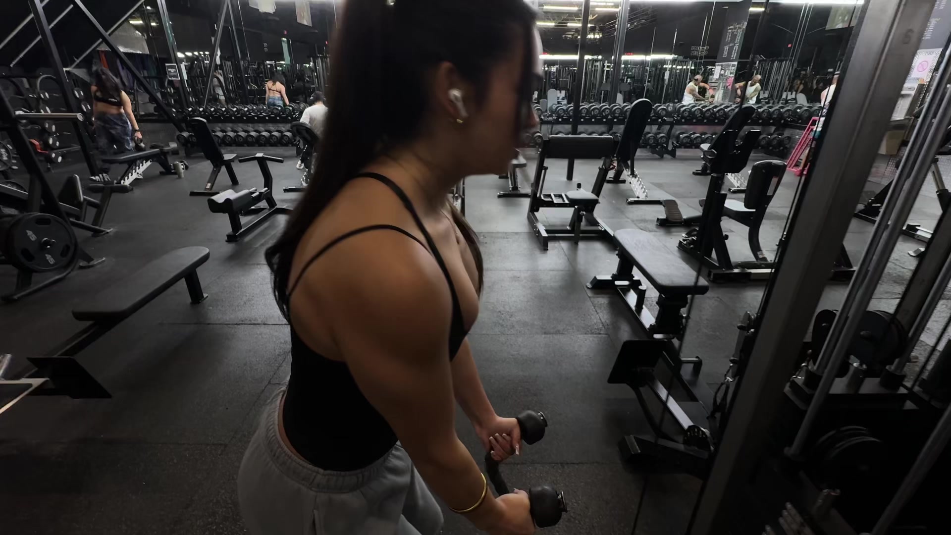 @KiaraLift