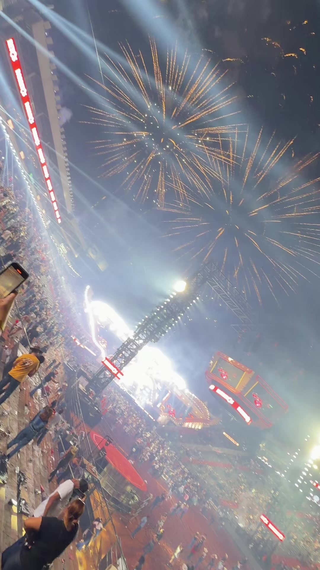 @Tatiana Curado