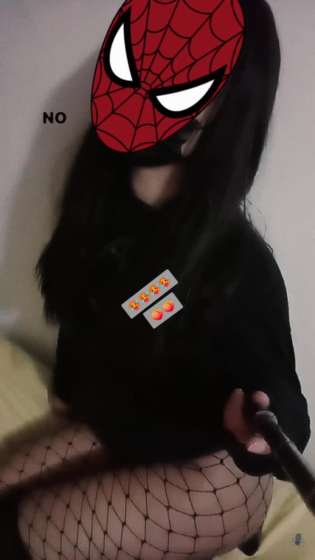 @Deysi hot