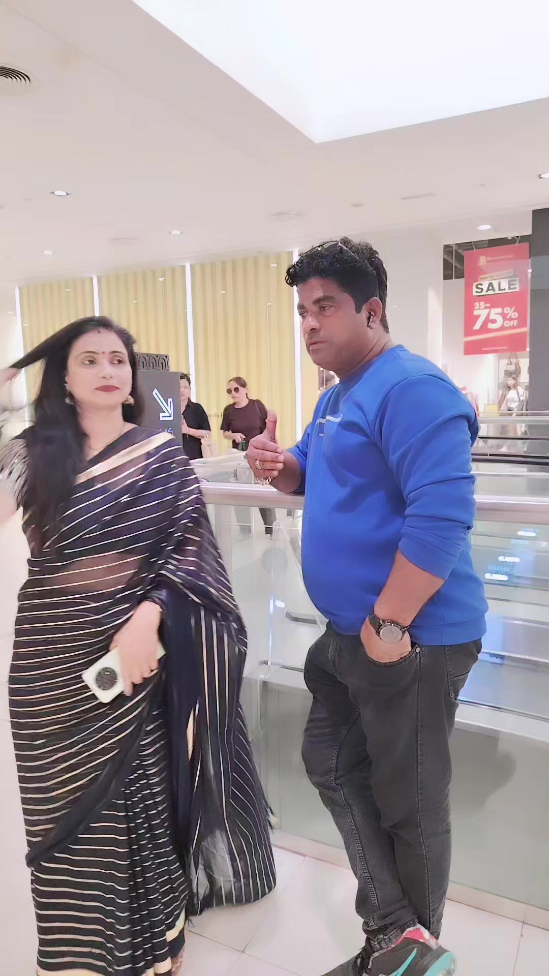@Azaz Taj_011