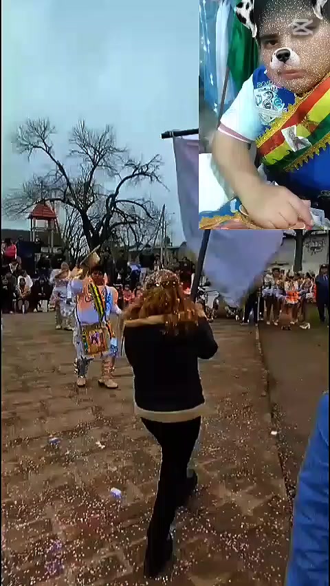 @Abril lorena Menacho🏳️🌈