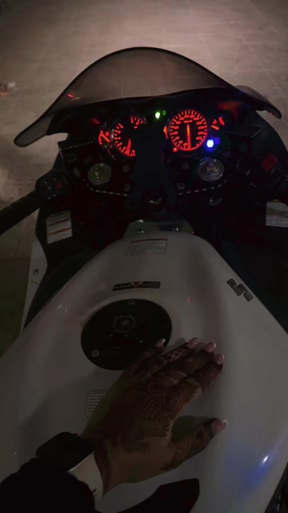 @Nezha_ji