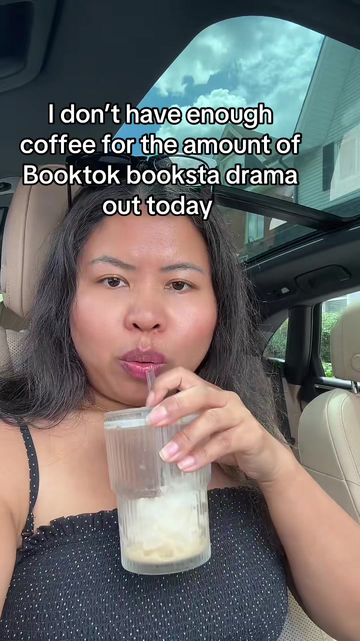 @Shareeya 📚🎧Reads 🇨🇦