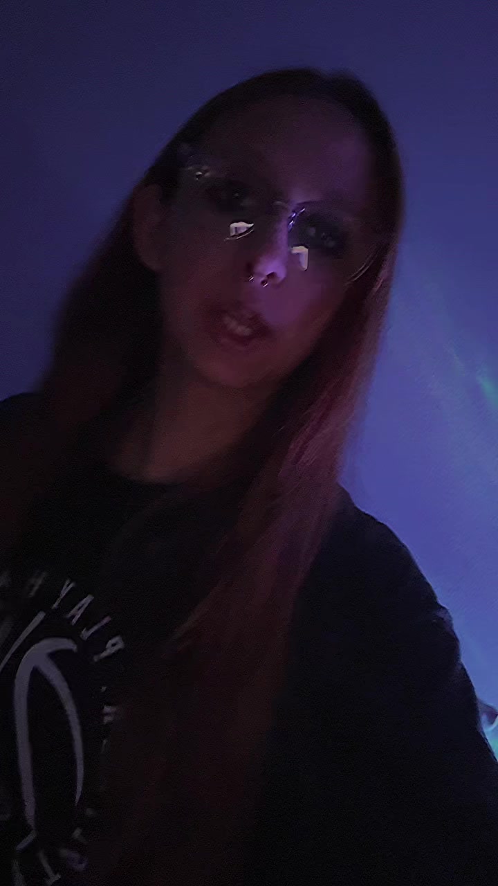 @💜🦋Lizzy🦋💜