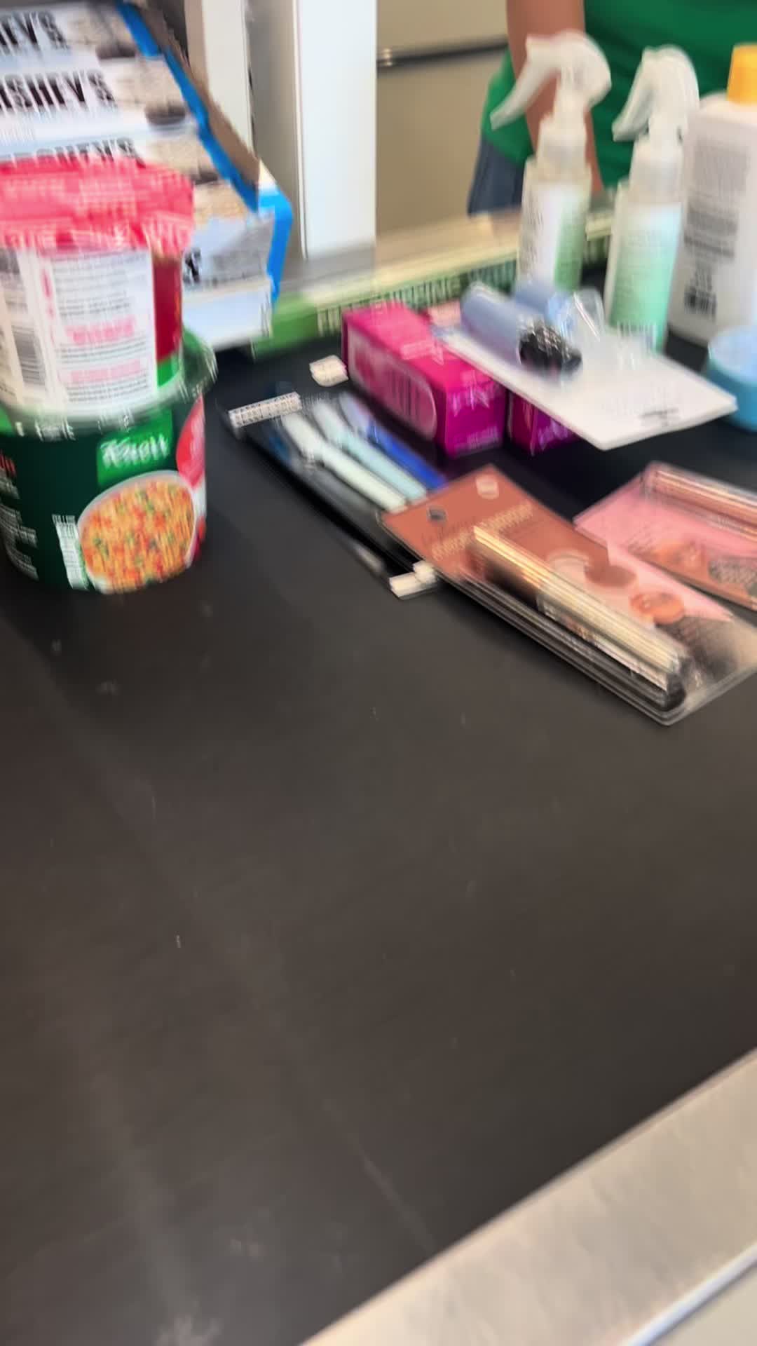 @โโ๐๐๐ฆ๐๐ง๐ฅ๐๐โโ